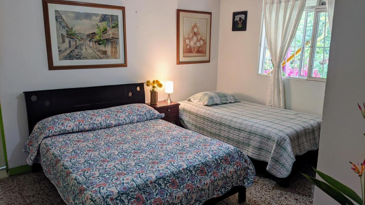 La Acuarela, Posada De La Monita Pereira Kültér fotó